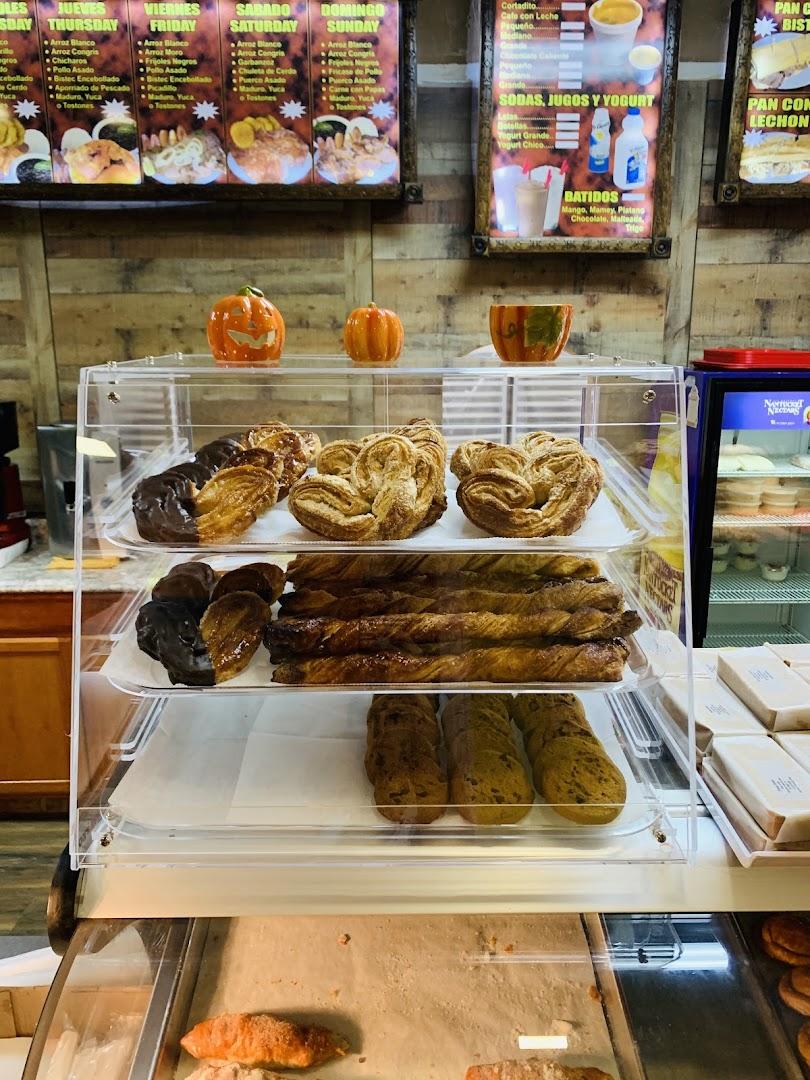 Pipo's Cuban Bakery & Cafeteria