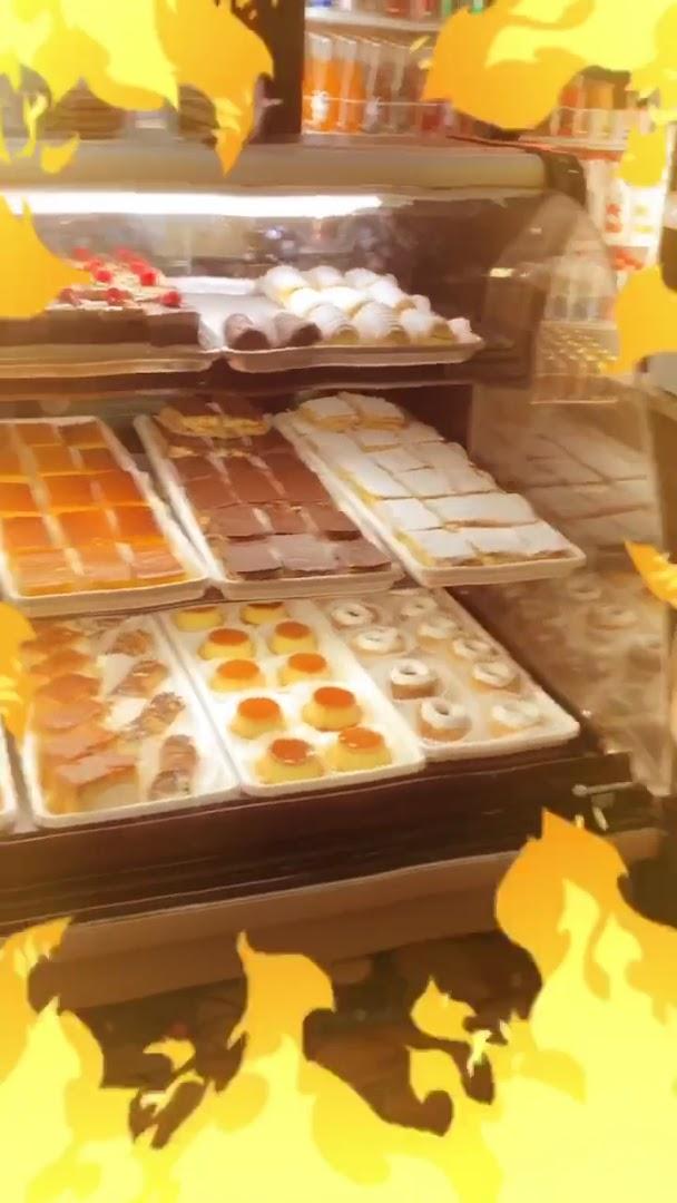 Pipo's Cuban Bakery & Cafeteria